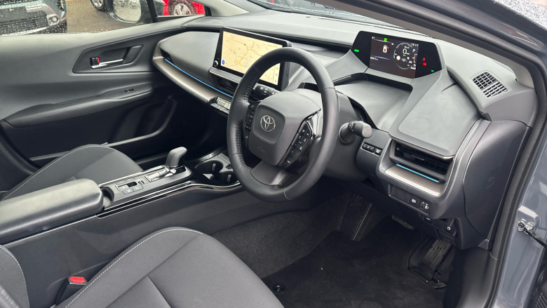 Toyota Prius 2.0 PHEV Design 5dr CVT Hatchback